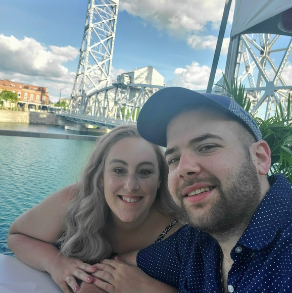 Meet your Posher, Samantha - Picture 1 of 1